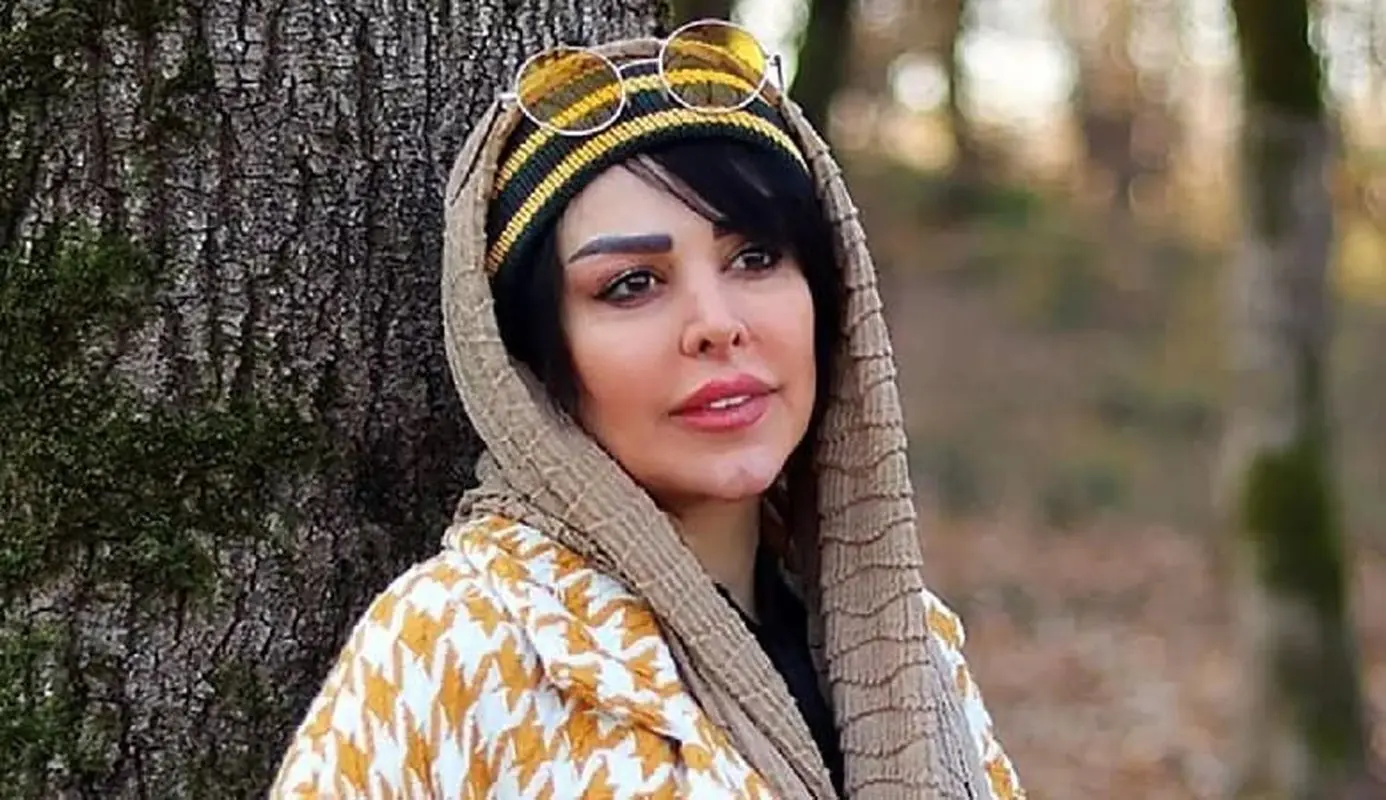 استایل با کت جین کوتاه فلور نظری / خوشتیپ ترین بازیگر زن در آلمان + عکس