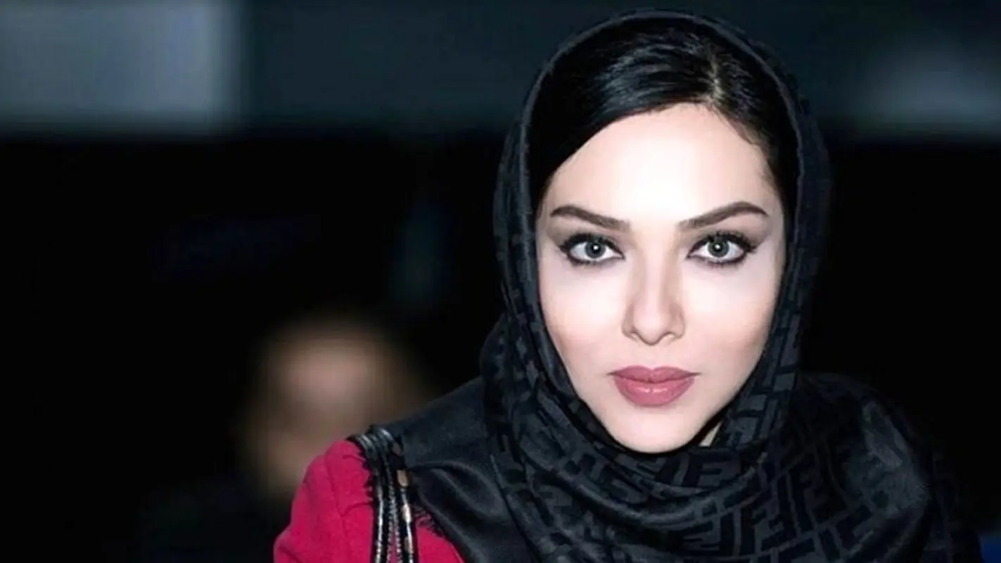 قدیمی‌ترین عکس لیلا اوتادی / چهره بامزه بازیگر معروف در ۶ سالگی + عکس