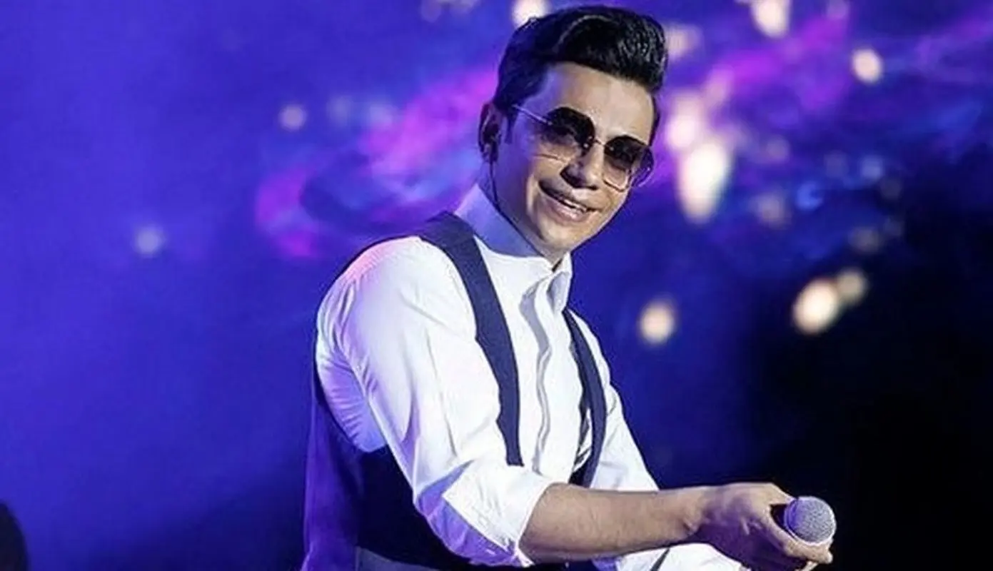 جشن تولد محسن ابراهیم زاده / آقای خواننده در آغوش زن جوان + عکس