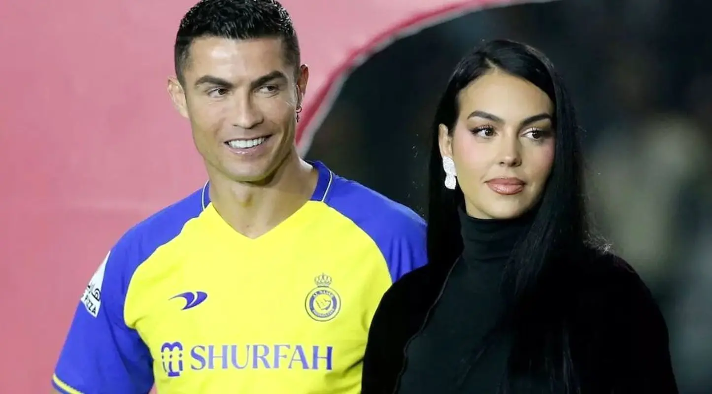 غوغای رونالدو در ایران / اسکورت النصریها با خودروهای چینی! + عکس