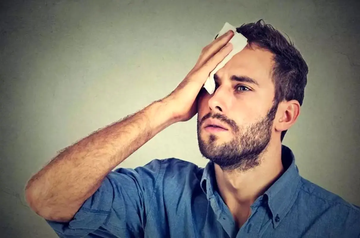 اگر زیاد عرق می کنید یعنی بدنتان به این ویتامین ها نیاز دارد!