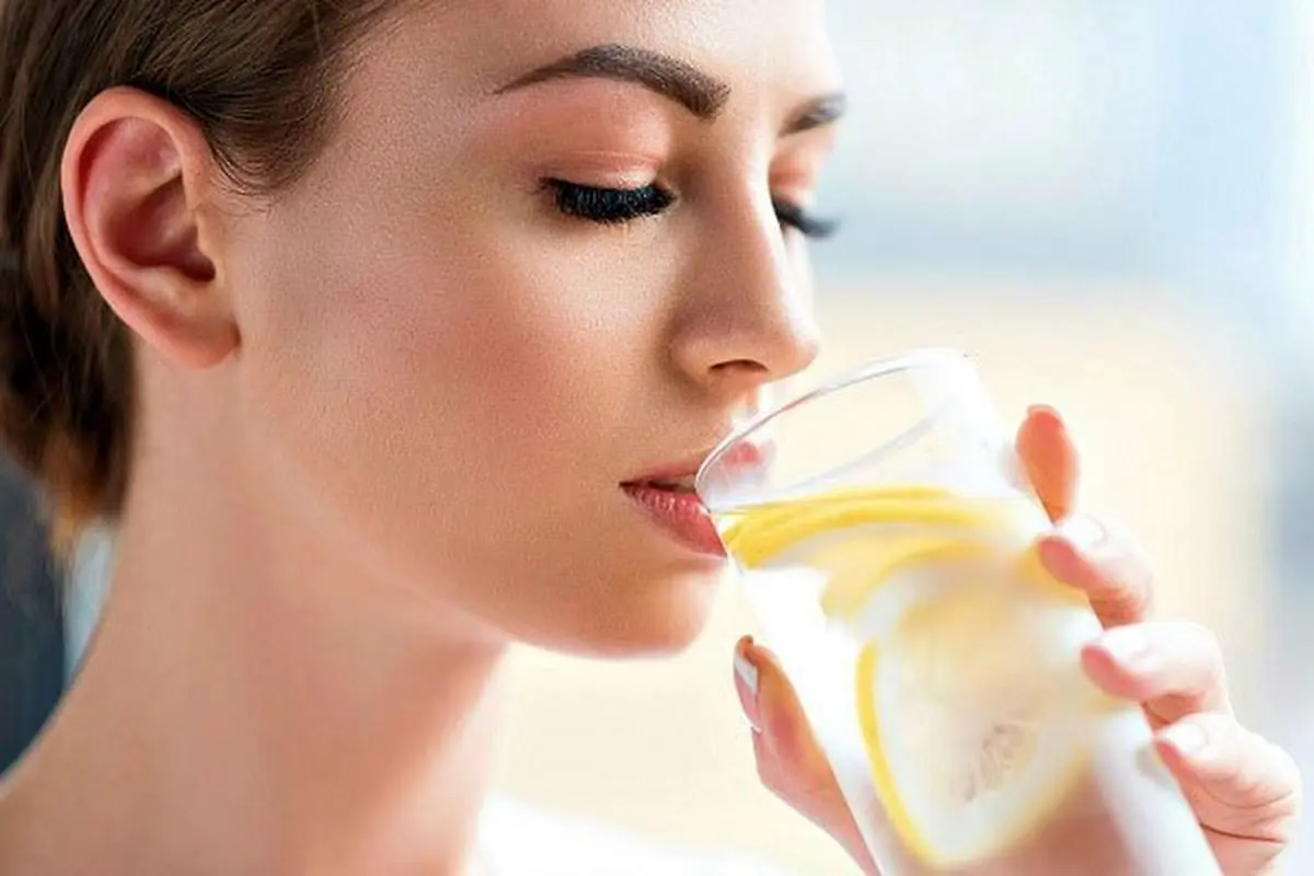 با نوشیدن این معجون شگفت انگیز هم لاغر شوید و هم به پوستتان برسید!