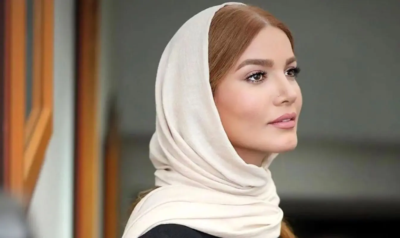 سرووضع متفاوت متین ستوده در آمریکا / مادربزرگ شیک پوش خانم بازیگر + عکس