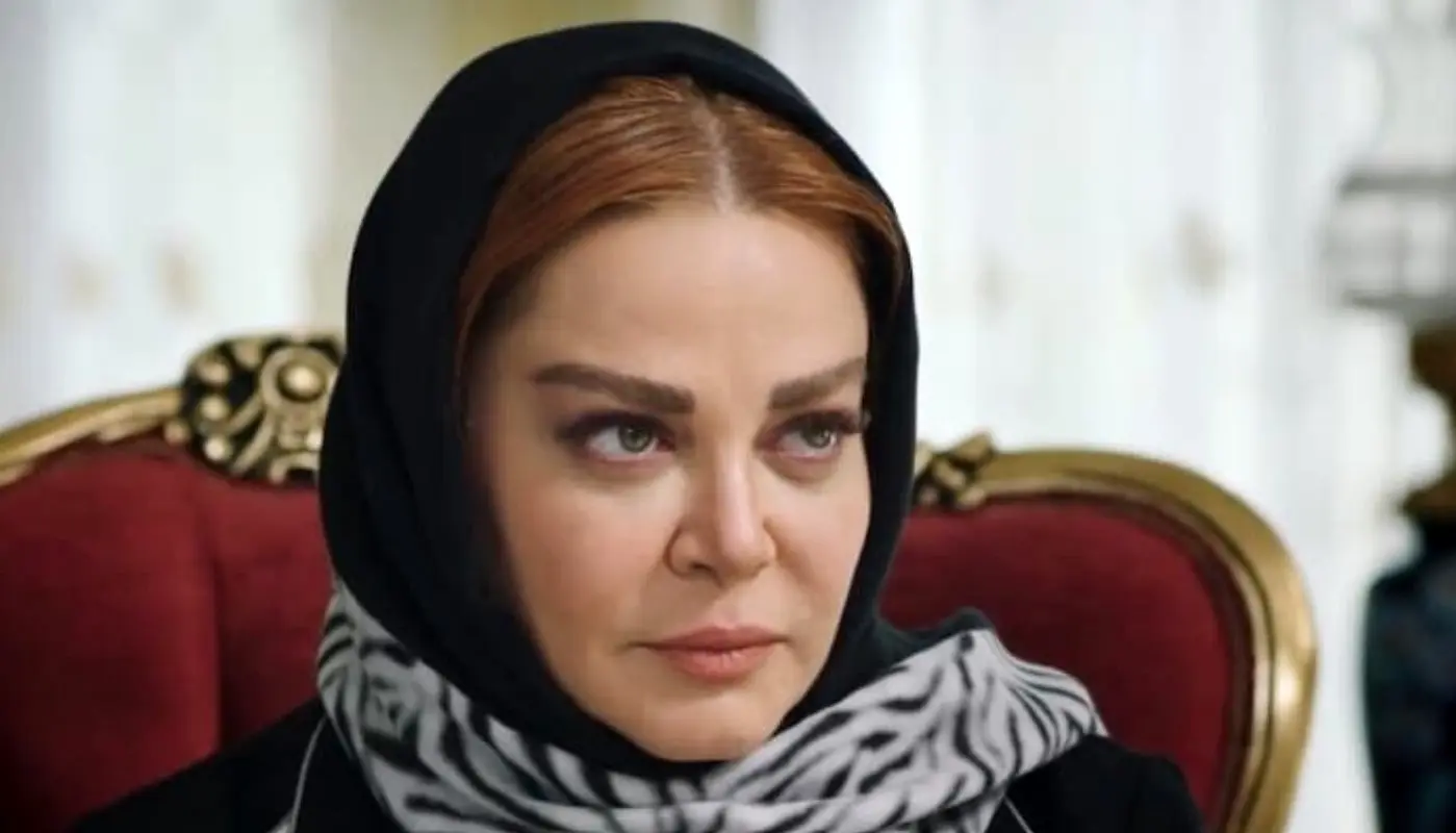 تیپ زمستانی عجیب بهاره رهنما سوژه شد! / خانم بازیگر در کنار مادرش + عکس