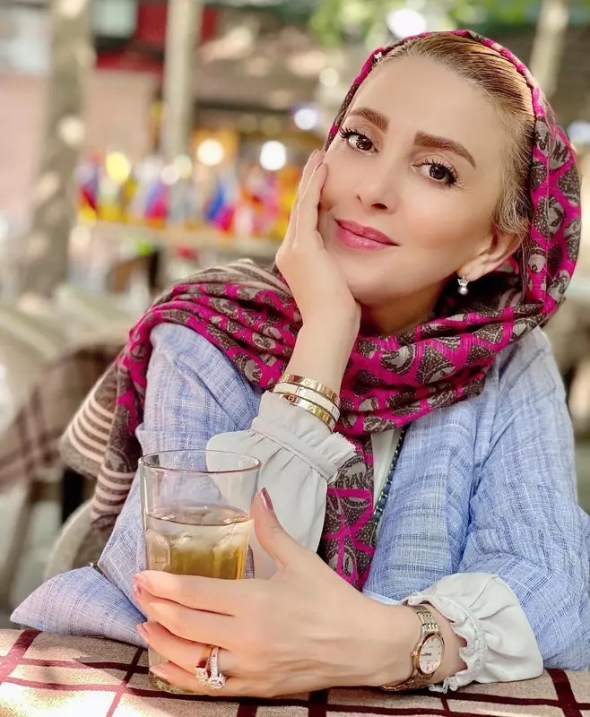 استوری طعنه آمیز ژیلا صادقی درباره مهاجرت بازیگران