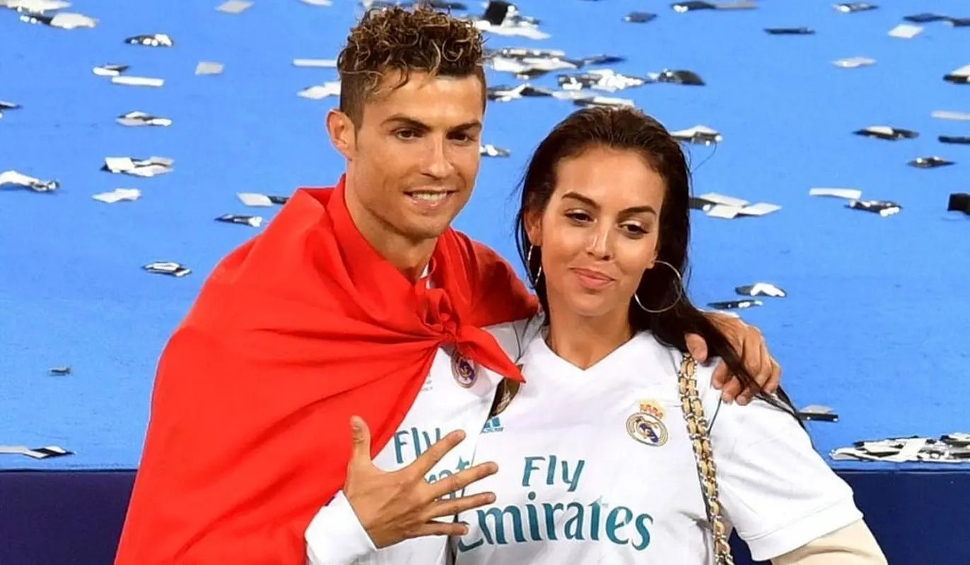 حضور متفاوت رونالدو در جشن عروسی برادرش / جاری جورجینا چه شکلی است؟! + عکس