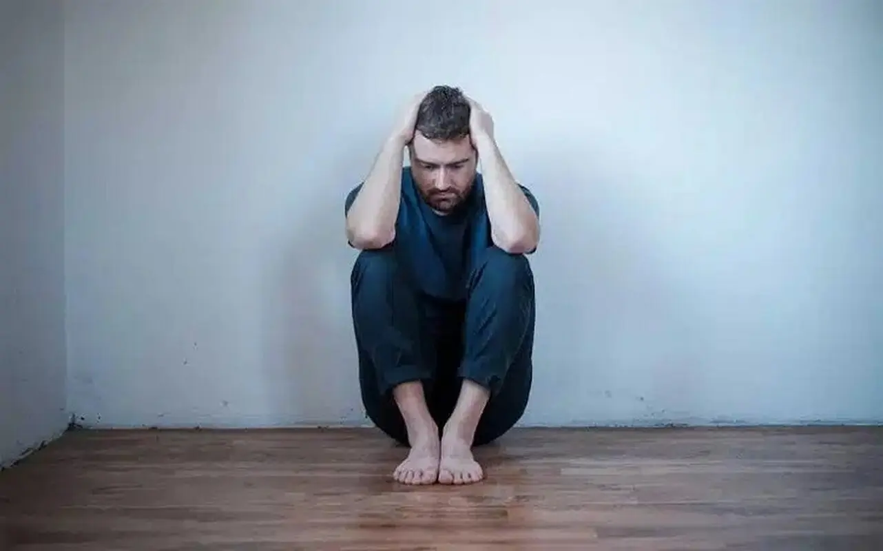 چطور با بیمار دو قطبی رفتار کنیم؟