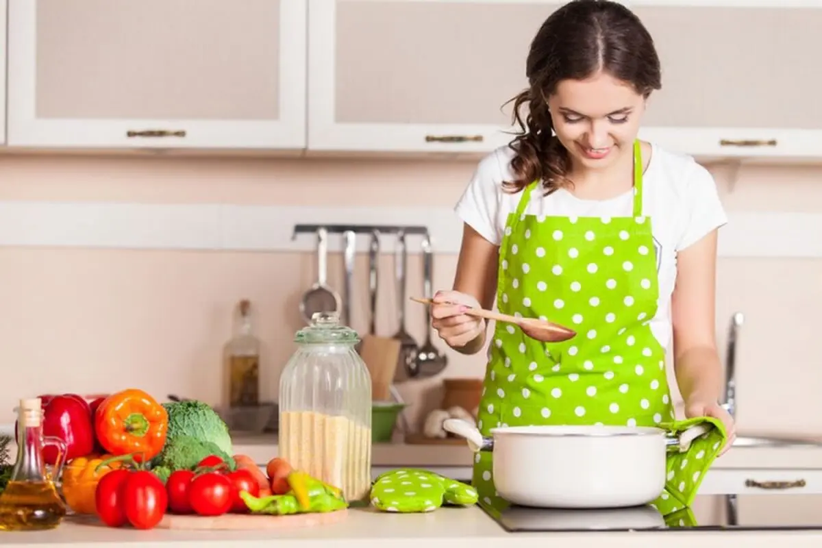 کدام روغن برای طبخ غذا مناسب تر است؟