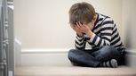 روان پریشی در کودکان؛ شایع ترین نشانه ها و راهکار درمانی