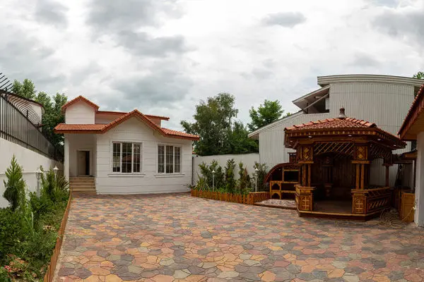 بساز و بندازی فوتبالیست ها در شمال ادامه دارد / آقای ستاره کلاهبردار از آب درآمد! 