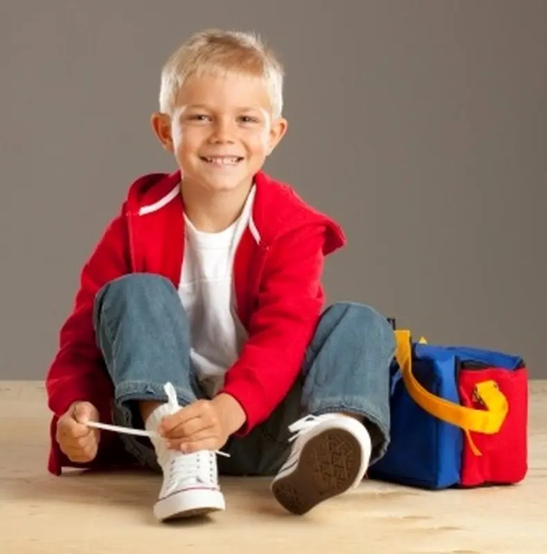 کفش برای بچه ها، چی بخریم؟