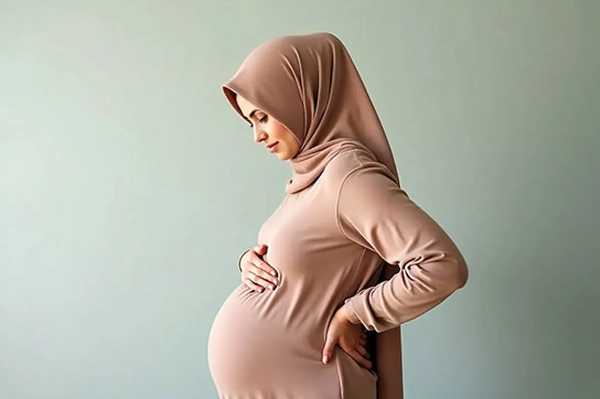 اگر کمردرد بارداری شما این علائم را دارد، سریعا به پزشک مراجعه کنید