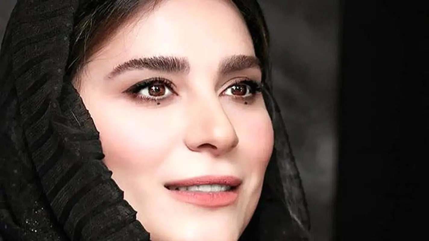 زیباترین عکس سحر دولتشاهی با لباس و گریم عروسی / عجب آرایشگر هنرمندی !