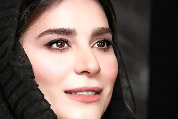 زیباترین عکس سحر دولتشاهی با لباس و گریم عروسی / عجب آرایشگر هنرمندی !