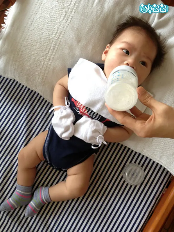 چرا نوزاد شیر بالا میاورد؟