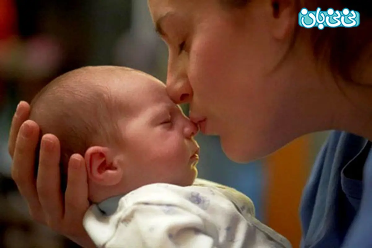 قوانین مرخصی زایمان و بارداری