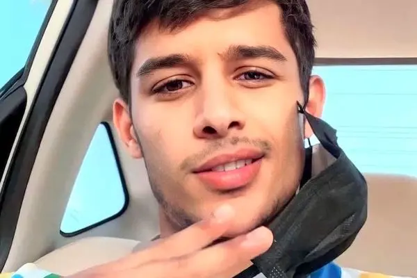 جشن لاکچری تولد مهدی قائدی کنار برج خلیفه