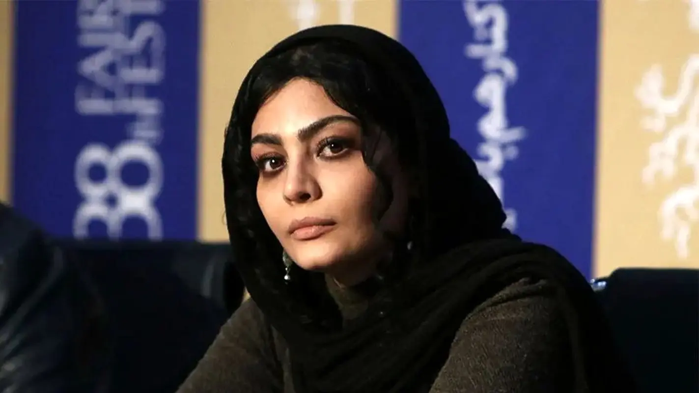 متفاوت ترین استایل از صحرا اسداللهی / کیف خانم بازیگر چشم ها را خیره کرد !