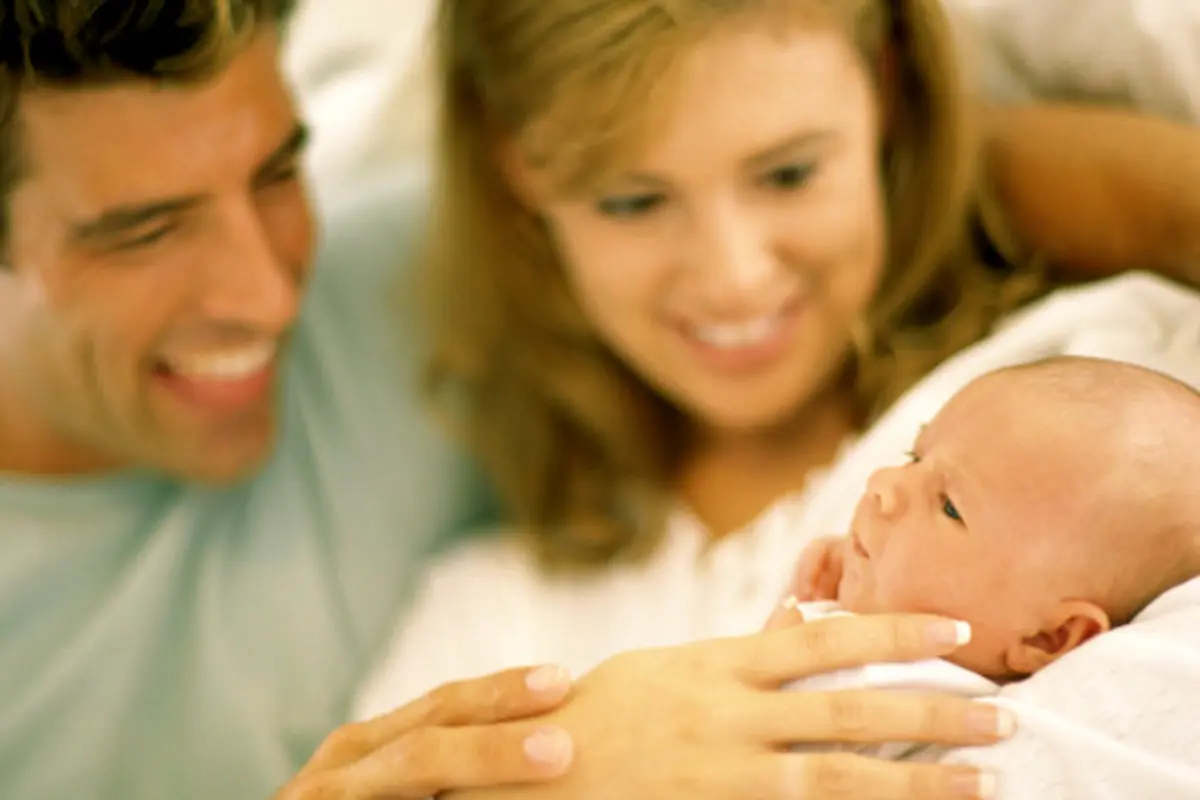 مشکلات بعد از بچه‌دار شدن، زن و شوهرها بخوانند