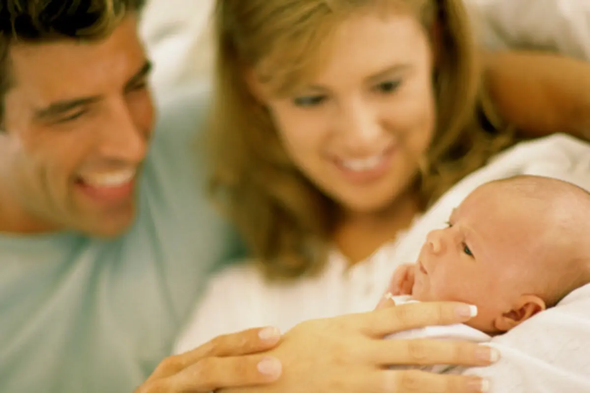 مشکلات بعد از بچه‌دار شدن، زن و شوهرها بخوانند