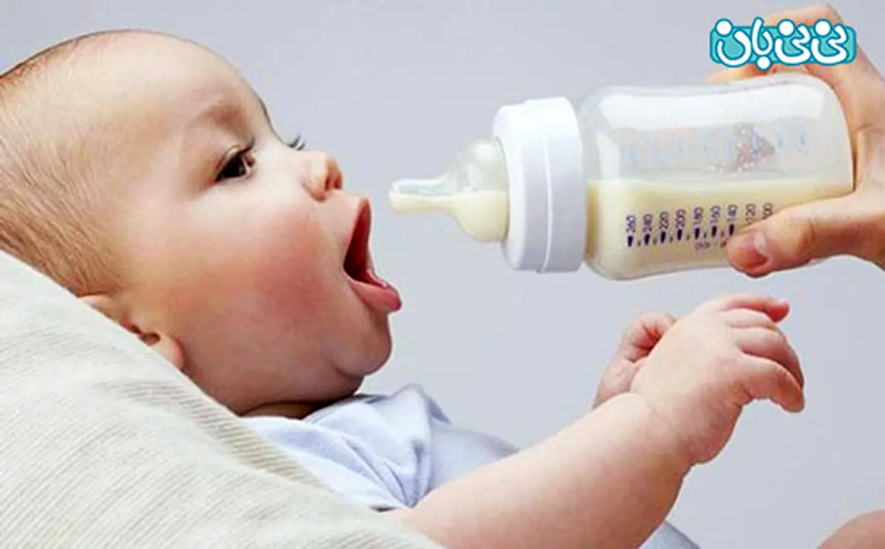 آیا به نوزاد آب بدهیم؟