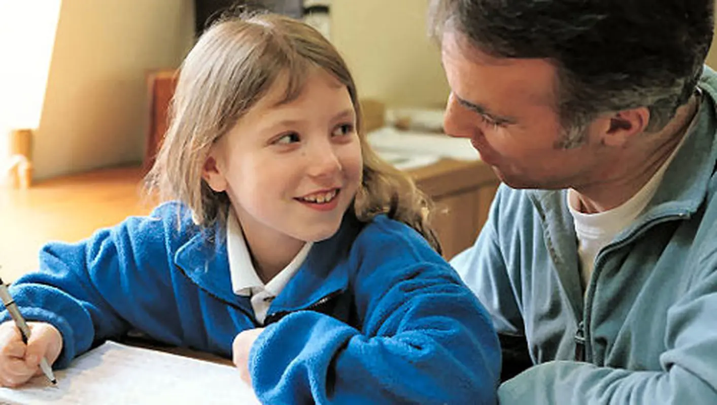 چگونه با کودک خود گفتگو کنیم؟