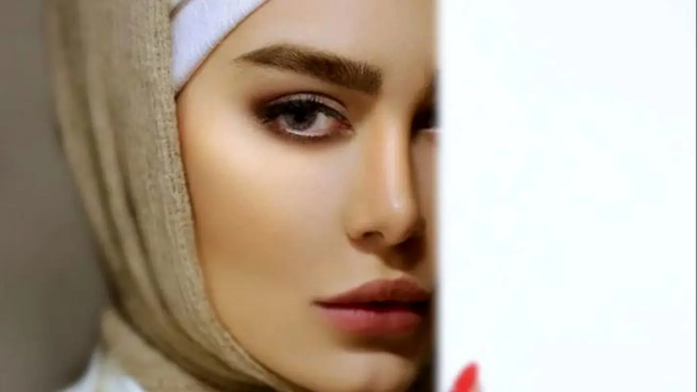 عکس جنجالی سحر قریشی در خیابان‌های نیویورک!