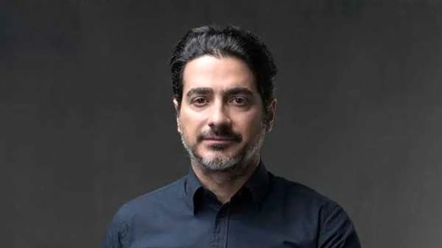 عکس‌های لو رفته از صمیمیت همایون شجریان و یاسمین؛ راز مادر یاسمین چیست؟