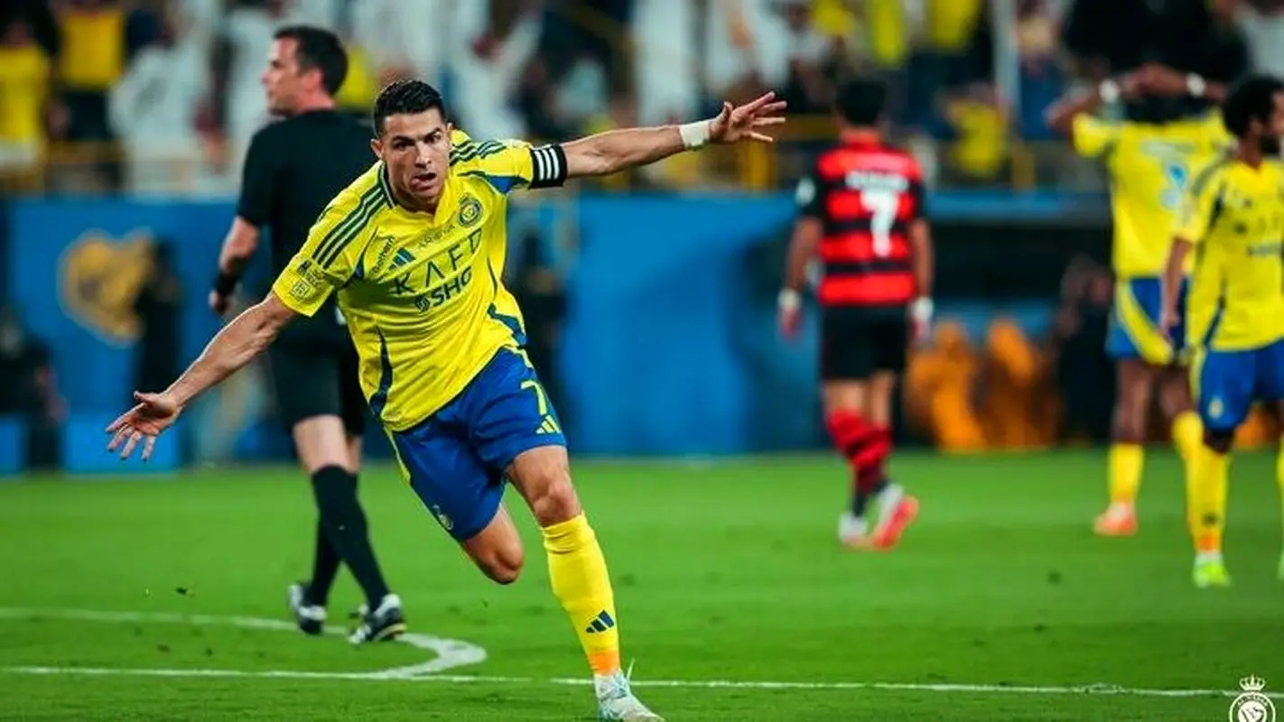 پستی که کریستیانو رونالدو برای تولد مادرش گذاشت (عکس)