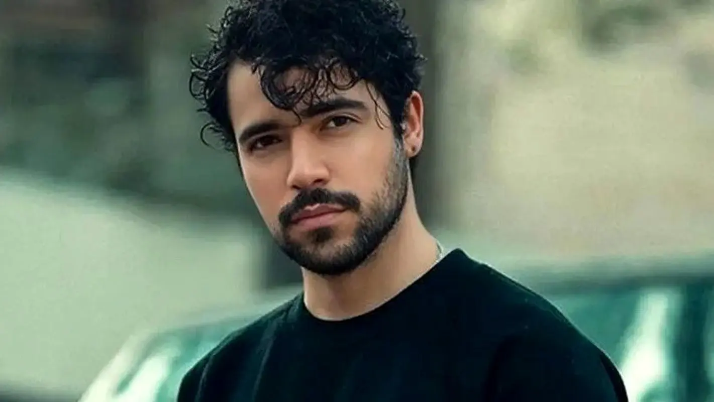 انتشار کلیپی واقعی و بی‌سابقه از زندگی شخصی شروین حاجی پور!