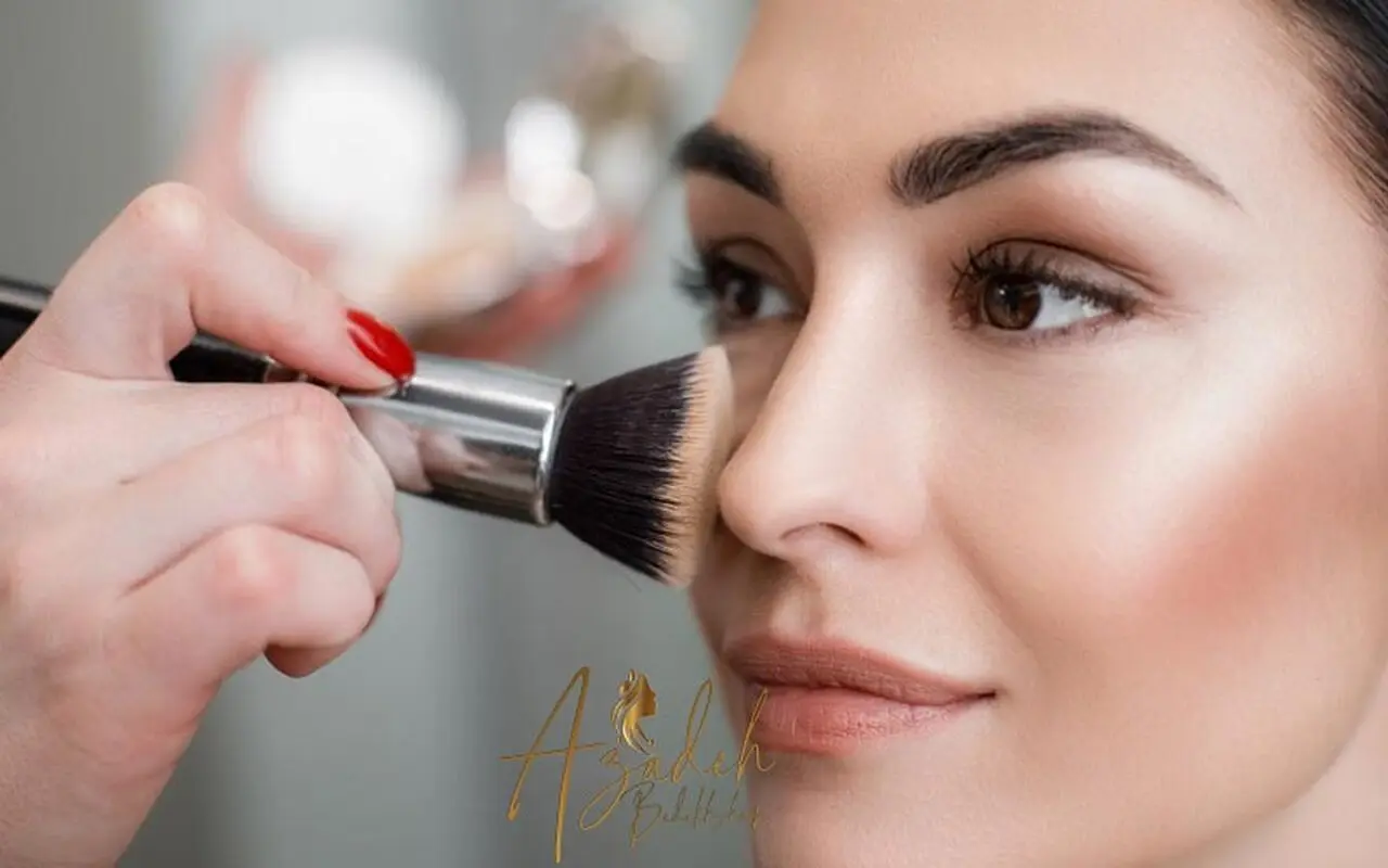 راهنمای تصویری زدن رژگونه: شناسایی فرم صورت و انتخاب رنگ مناسب
