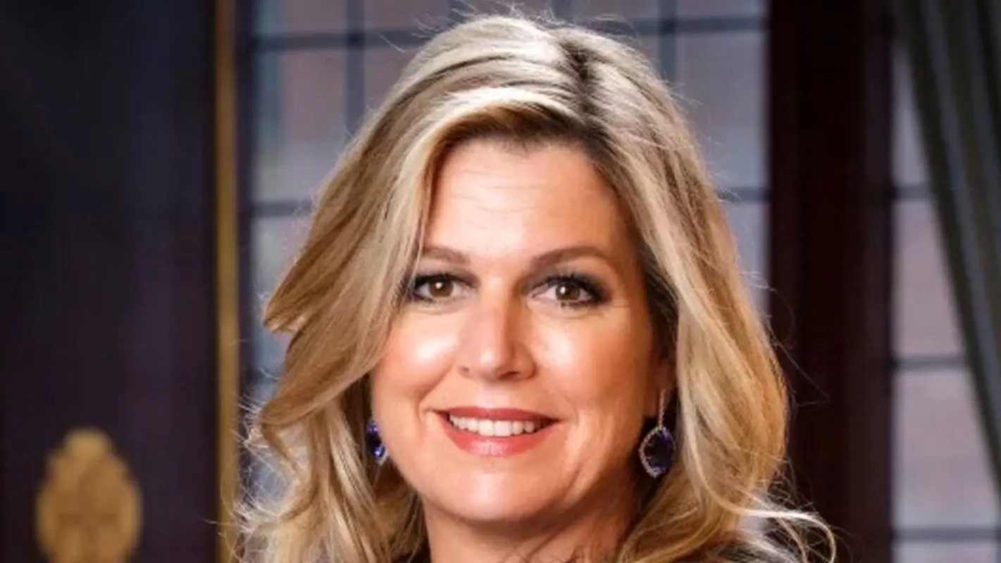 وقتی ملکه هلند با یک شلوارک ترکیب استایل جدید خلق می‌کند! (عکس)