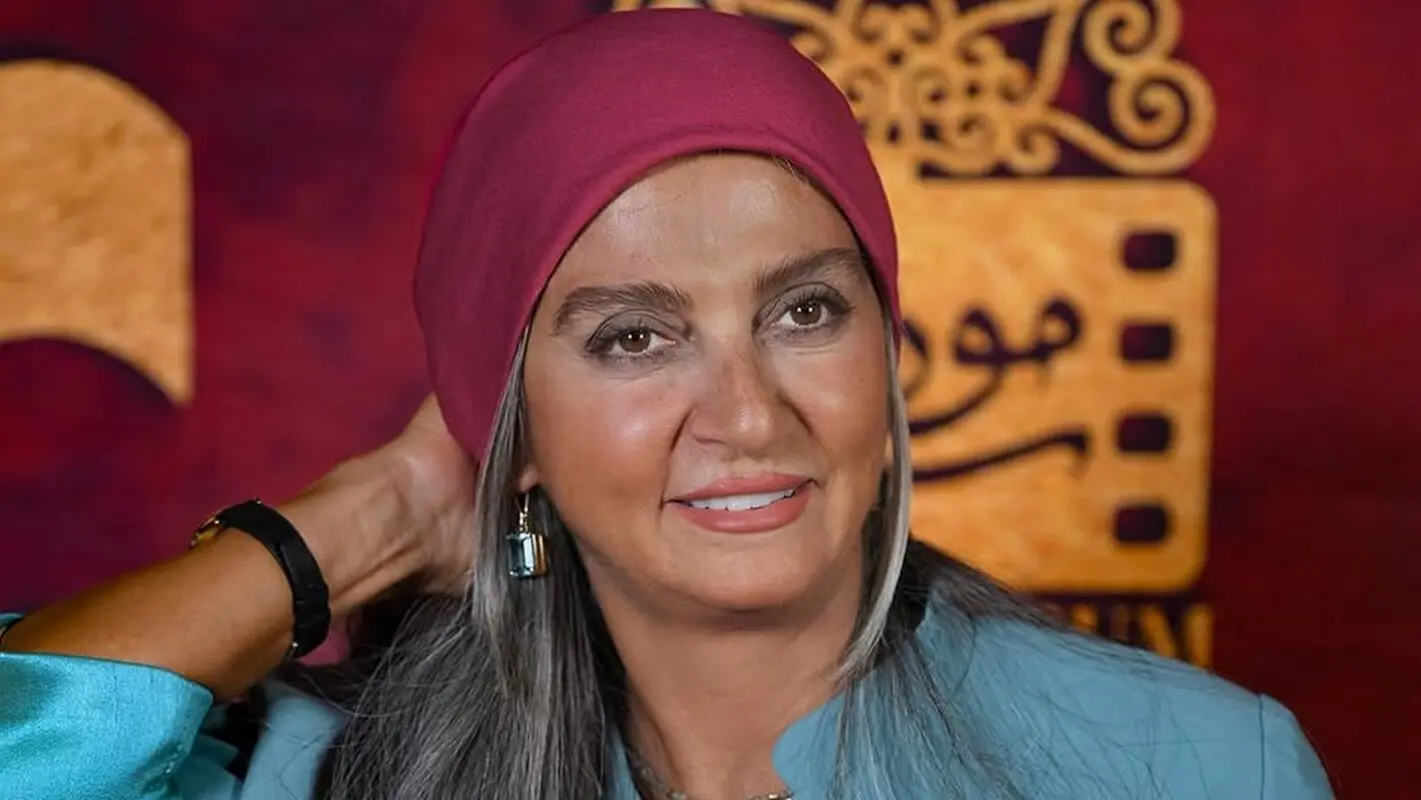 خوش پوشی رویا جاویدنیا در 60 سالگی / بازیگری که مدل طلا و جواهر شد ! 