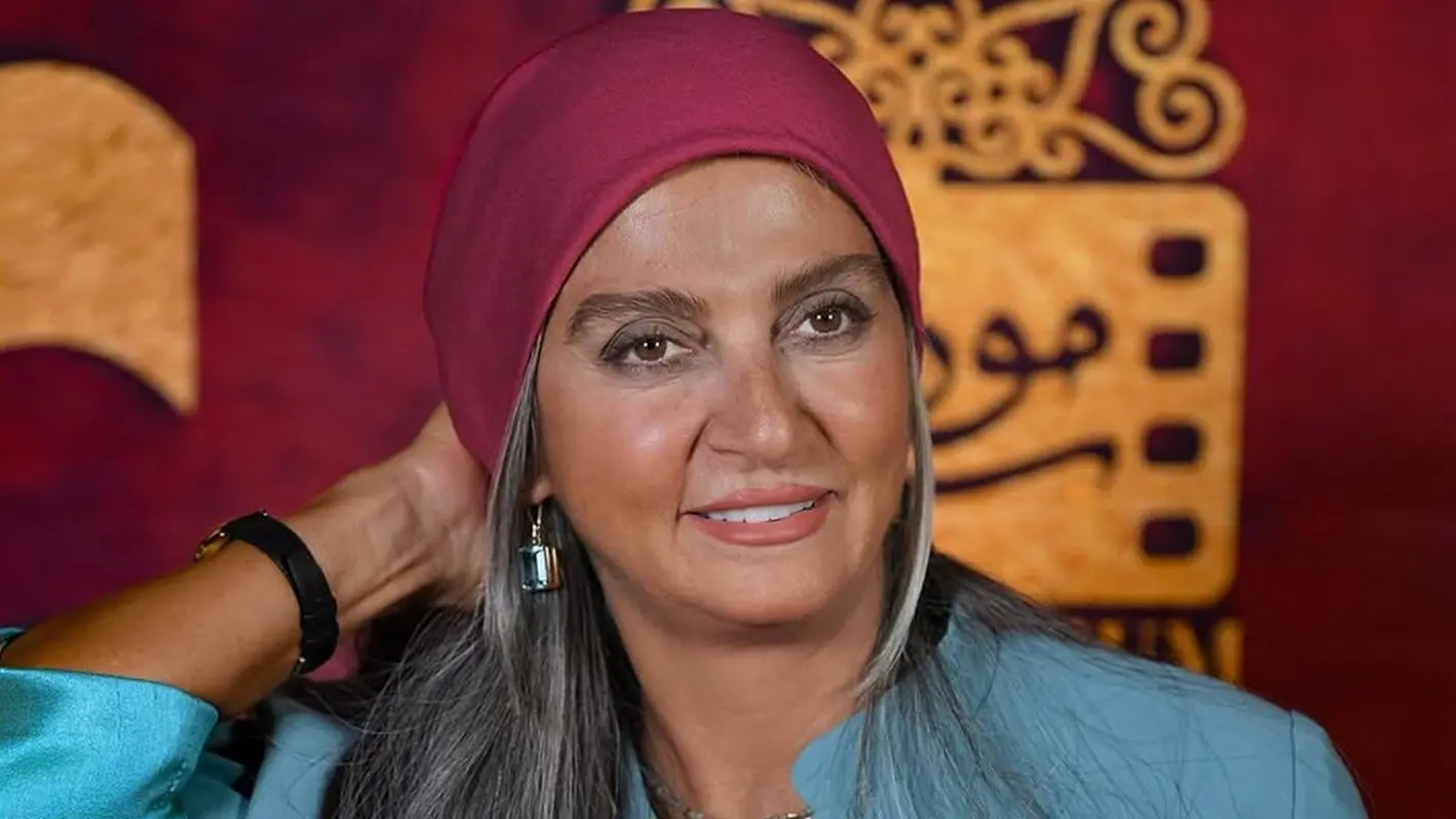خوش پوشی رویا جاویدنیا در 60 سالگی / بازیگری که مدل طلا و جواهر شد ! 