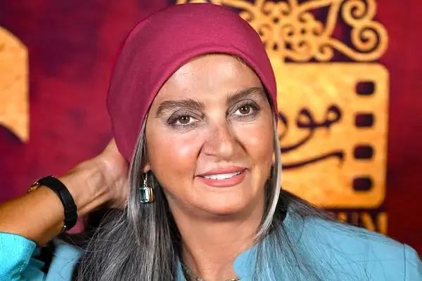 خوش پوشی رویا جاویدنیا در 60 سالگی / بازیگری که مدل طلا و جواهر شد ! 