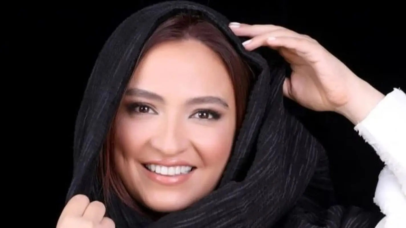 اولین عکس از مادر گلاره عباسی / شباهت خیره کننده خانم بازیگر به مادر جوانش !