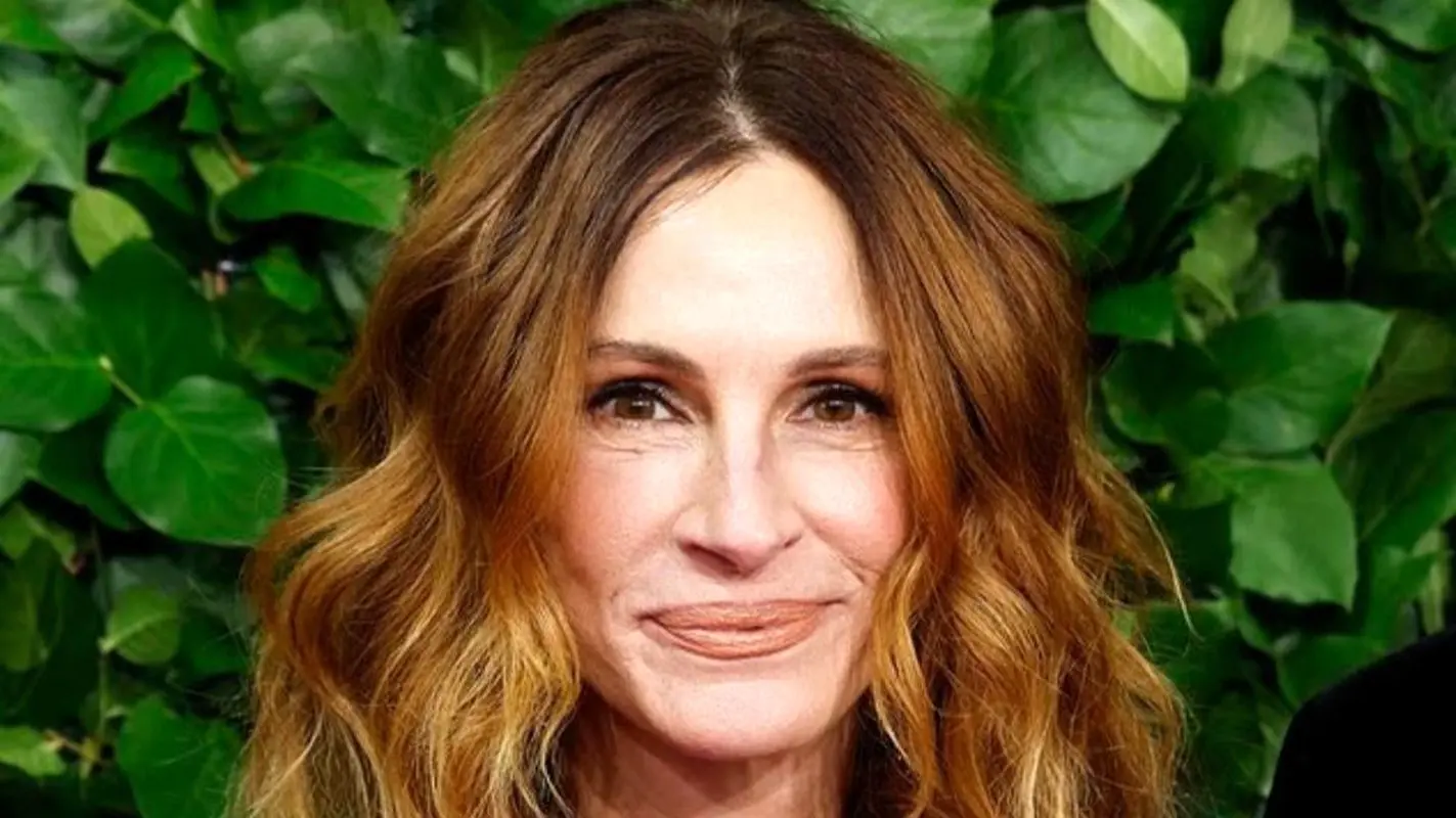 اوج سادگی جولیا رابرتز با یک چهره بدون میکاپ (عکس)