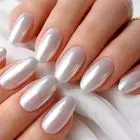 ناخن شیری کروم؛ ترندترین انتخاب ناخن در سال 2026