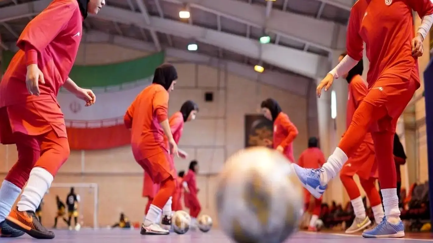 عکس روز؛ شهرزاد مظفر، سرمربی با کلاس تیم ملی فوتسال بانوان ایران