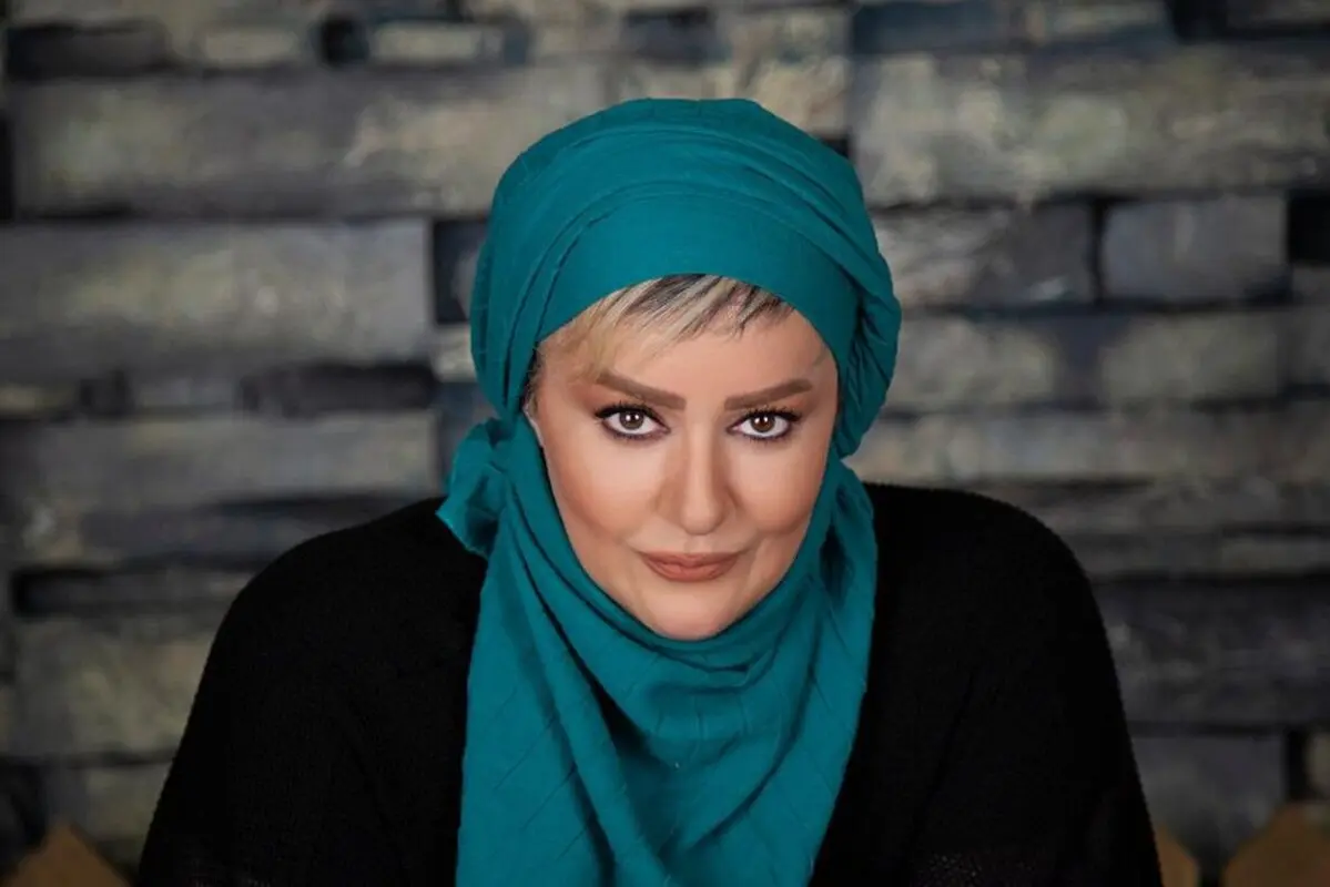 عکس جدید و پرانرژی نعیمه نظام دوست در کنار روژان سریال نون خ | شب خوشی که خبرساز شد!
