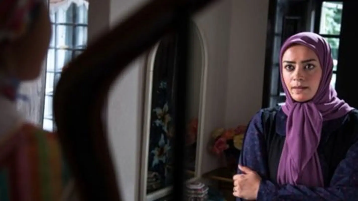 تغییر باور نکردنی چهره الهام چرخنده، زیور آوای باران در دیدار با رهبر انقلاب + عکس