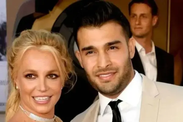 سام اصغری رازهای رابطه با بریتنی اسپیرز و پدرش را در برنامه «ناگفته» فاش کرد!