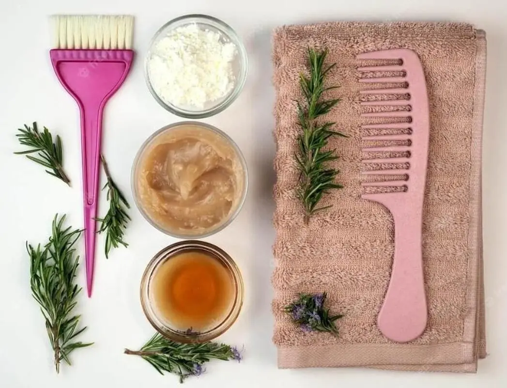 5ماسک مو خانگی برای رشد مو: راهنمای کامل تغذیه و تقویت موها با مواد طبیعی  