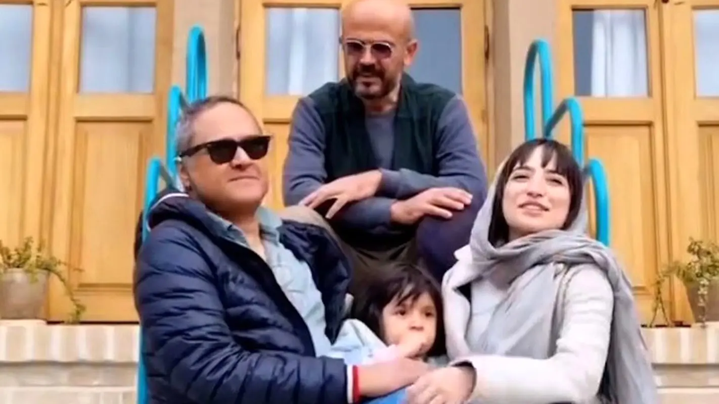 راز جنجالی عروسی در یونان، بارداری در ایران و تولد فرزند در آمریکا/سکوت عجیب خانم بازیگر