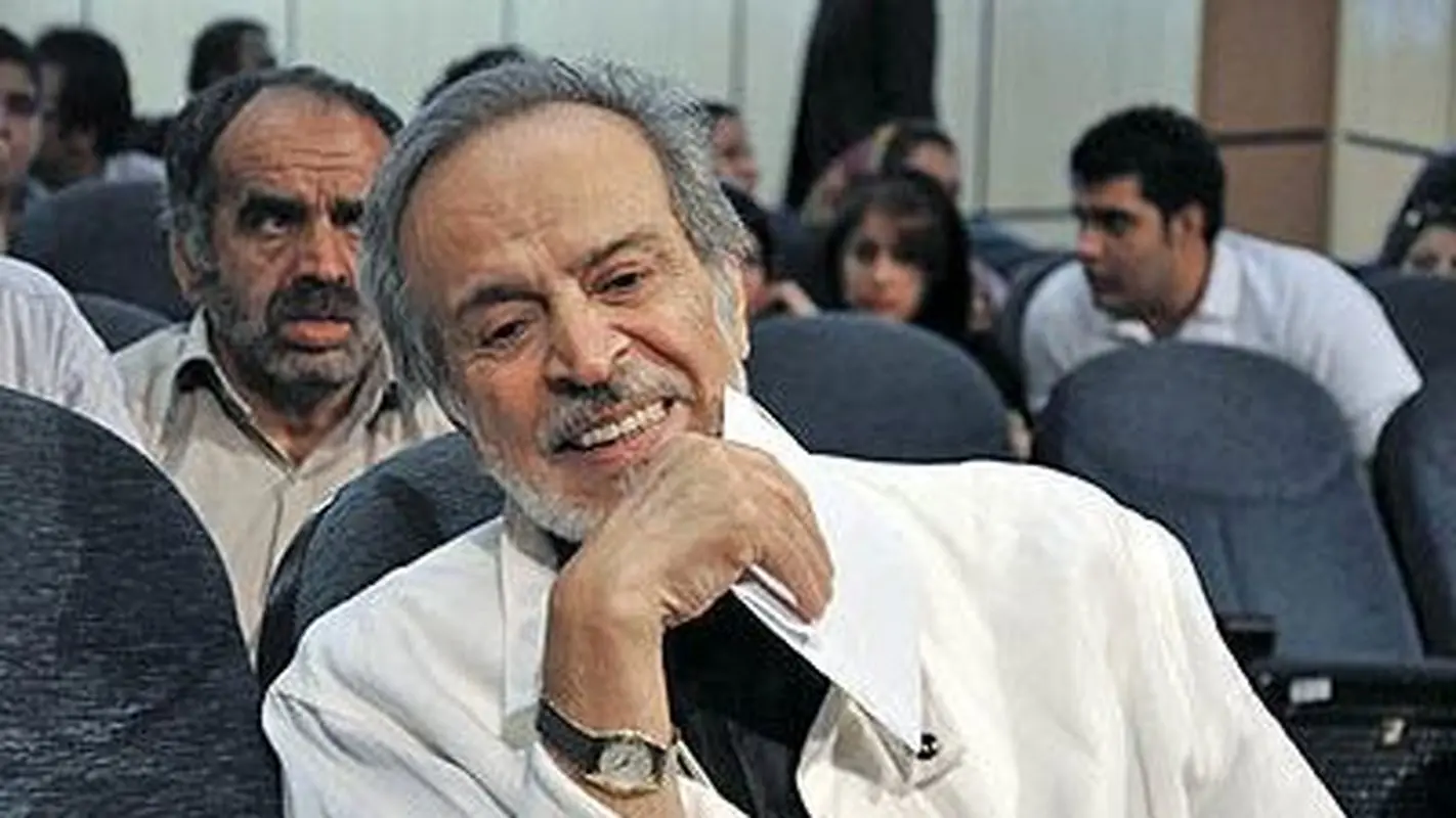  عکس کمتر دیده شده ژوبین، پسر خوش قد و بالا ایرج قادری، به همراه مادرش هما قادری