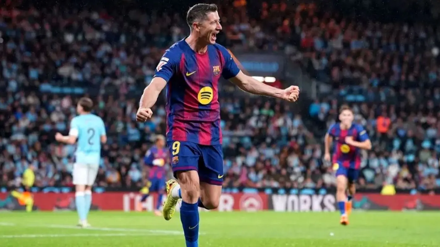 جذاب ترین 37 ساله دنیای فوتبال را ببینید (عکس)