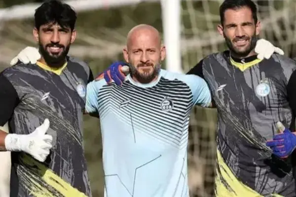 مربی کتک خورده استقلال یک روز پس از جنجال بزرگ! (عکس)