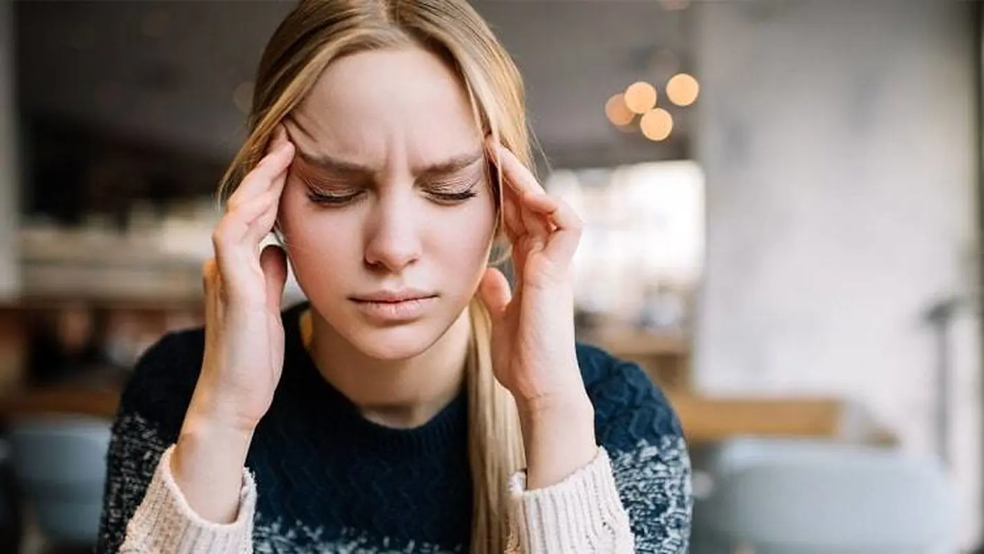 ارتباط سلامت دهان و دندان زنان با میگرن!