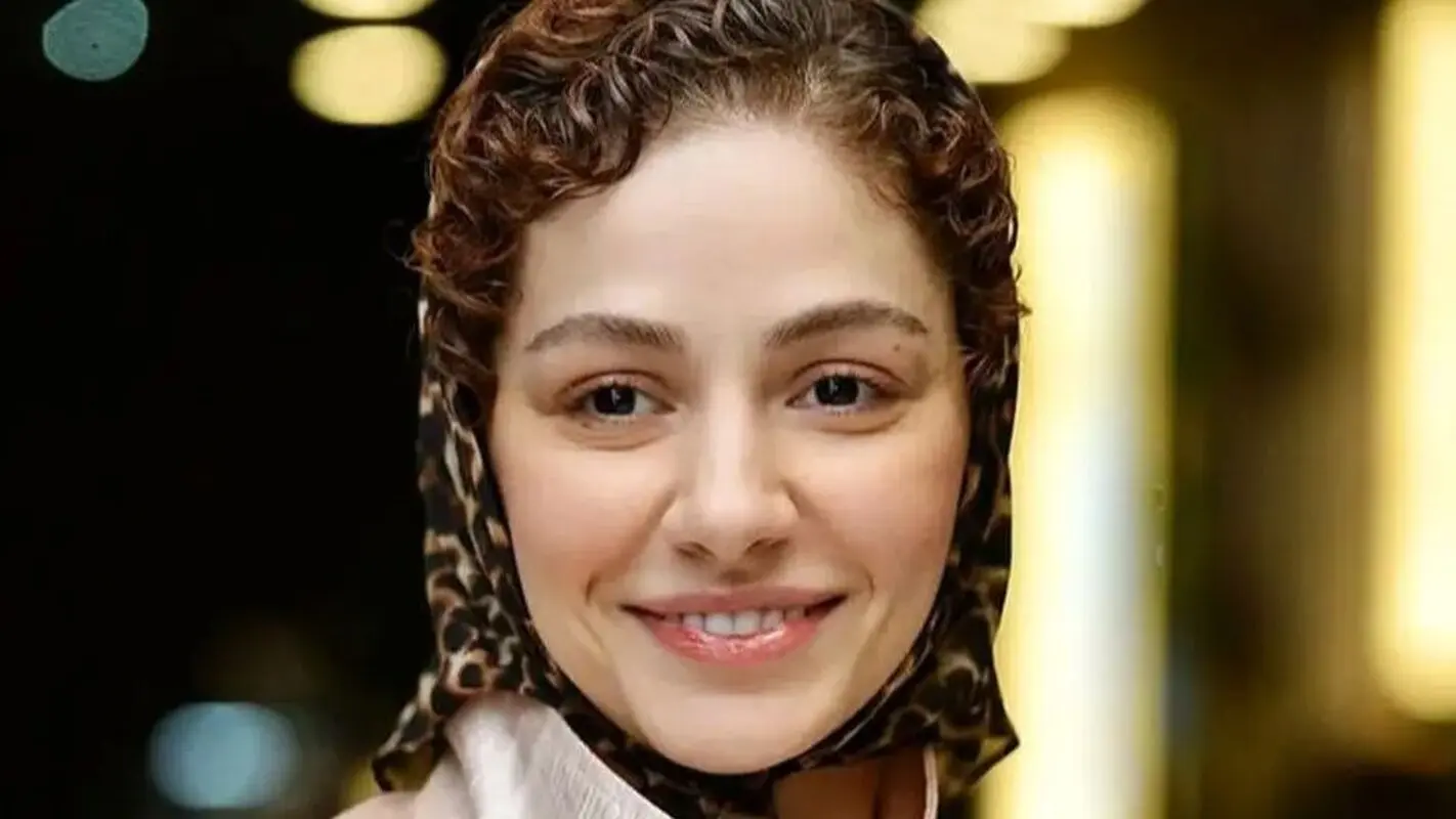 تصویری باور نکردنی از تغییر چهره مهتاب ثروتی؛ بازیگر محبوب موحنایی
