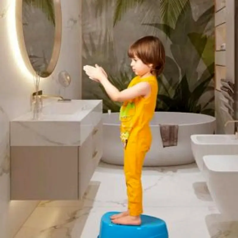 چطور بدون آسیب به کودک سرویس بهداشتی را ضدعفونی کنیم؟